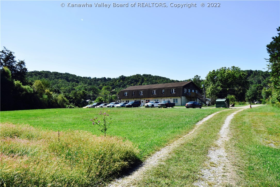2057 Poca River Road South Poca, WV 25159 - Photo 11 of 24 Gallery Image 11