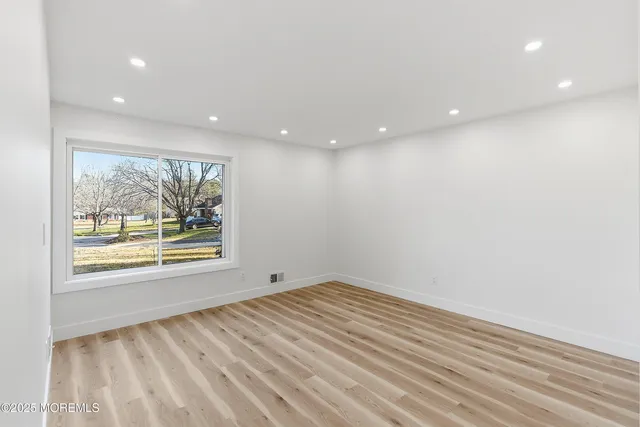 $674,200 | 5 Friar Court, Jackson, NJ 08527