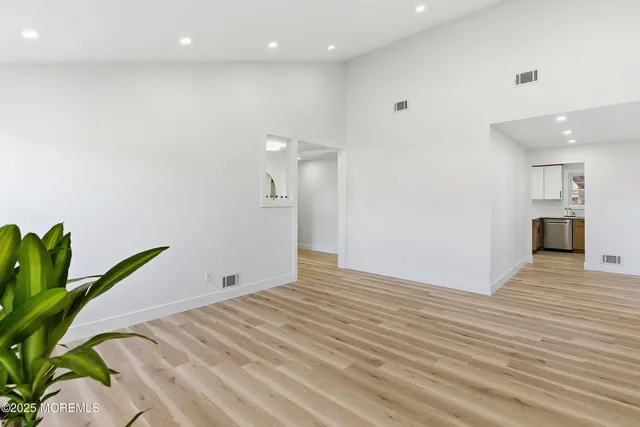 $674,200 | 5 Friar Court, Jackson, NJ 08527