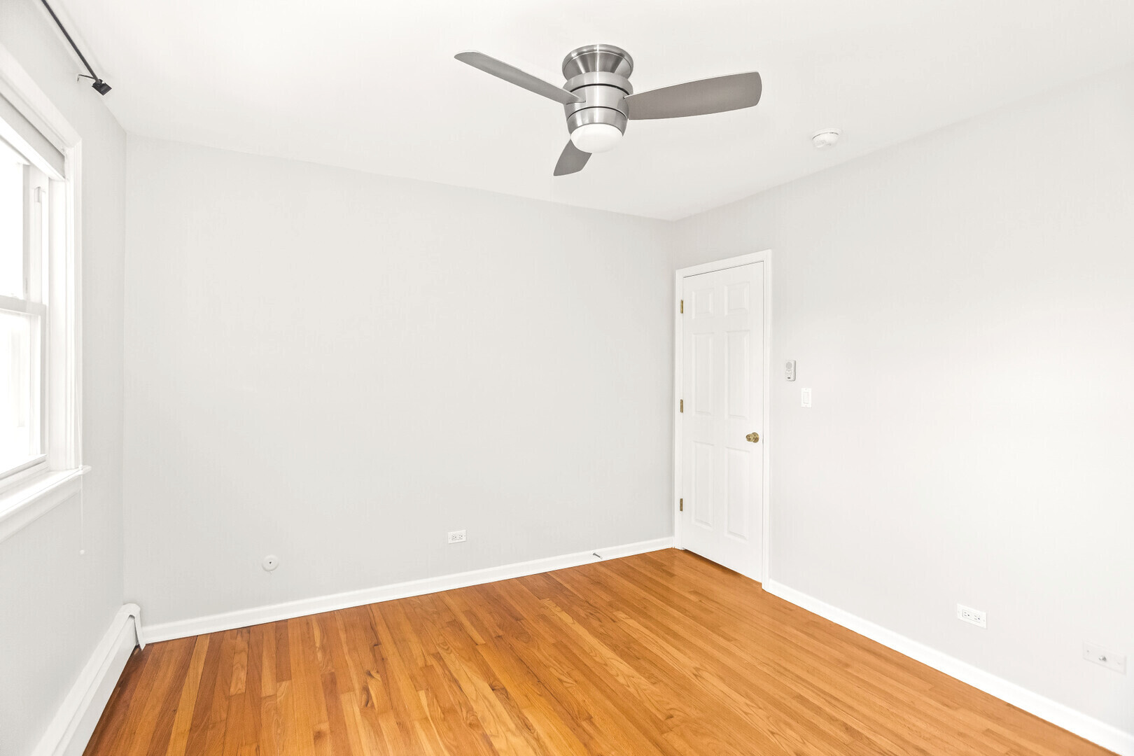 1819 West Touhy Avenue, Unit 6 Chicago, IL 60626 - Photo 14 of 23