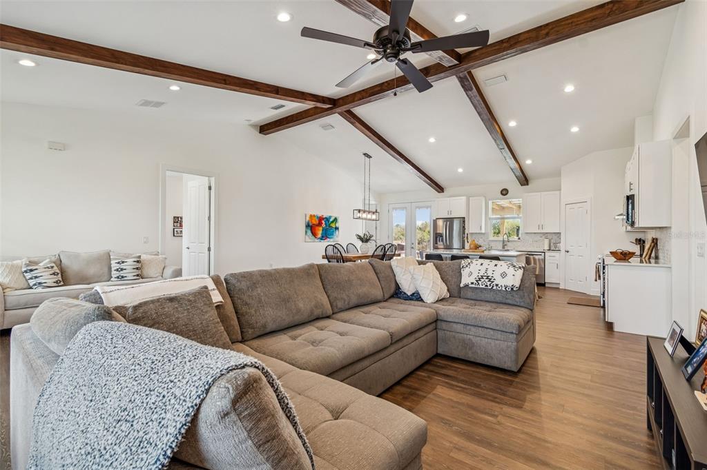 5614 Pless Road Plant City, FL 33565 - Photo 13 of 98