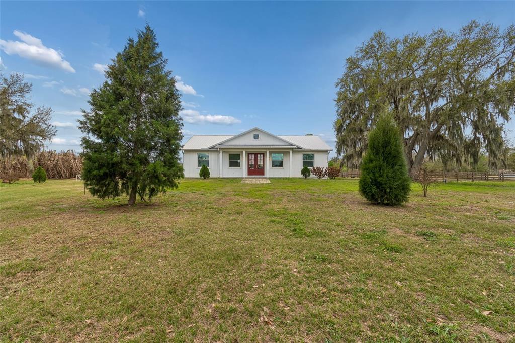 5614 Pless Road Plant City, FL 33565 - Photo 6 of 98