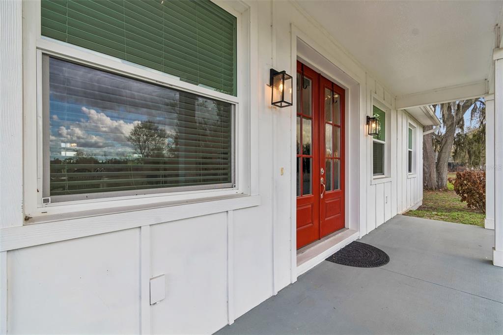 5614 Pless Road Plant City, FL 33565 - Photo 7 of 98