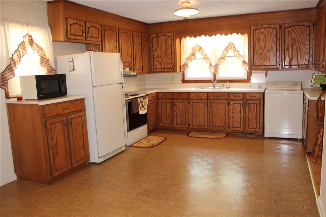 910 Gordon Street Anderson, SC 29626 - Photo 4 of 18 Gallery Image 4