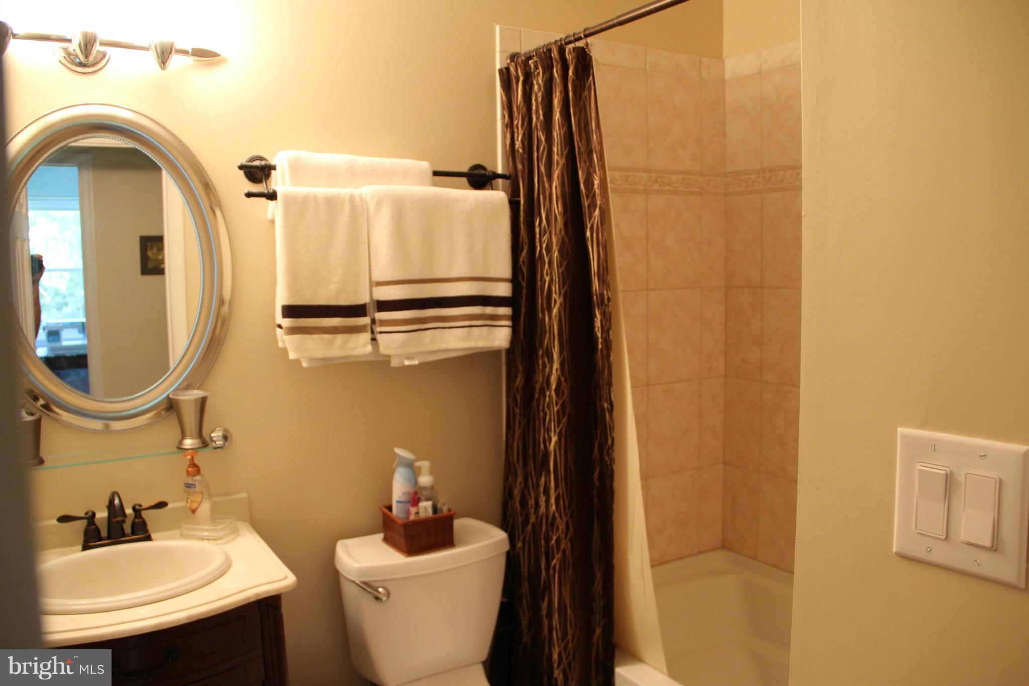 3155 Plum Point Road Huntingtown, MD 20639 - Photo 19 of 29 Bath
