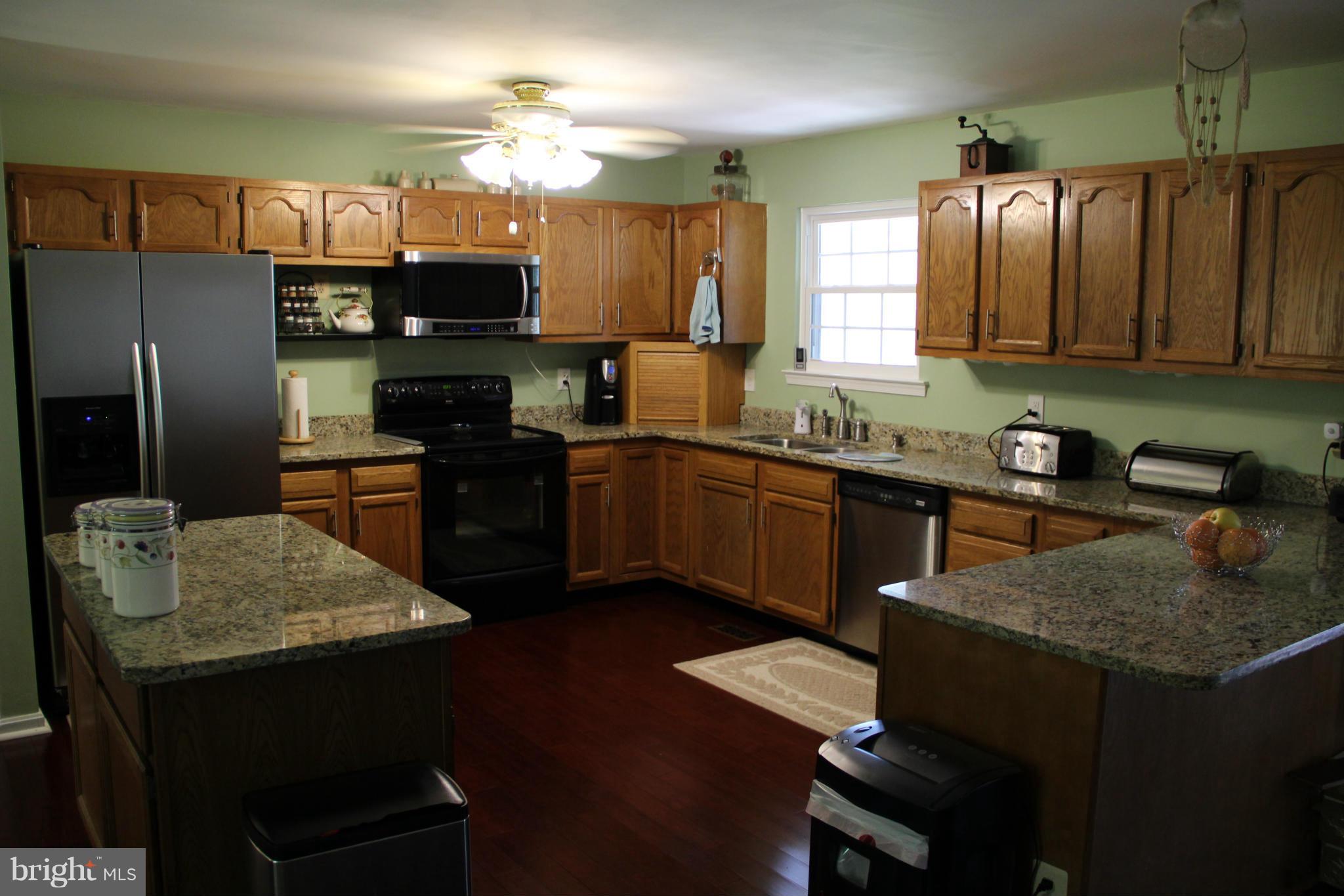 3155 Plum Point Road Huntingtown, MD 20639 - Photo 23 of 29 Kitchen