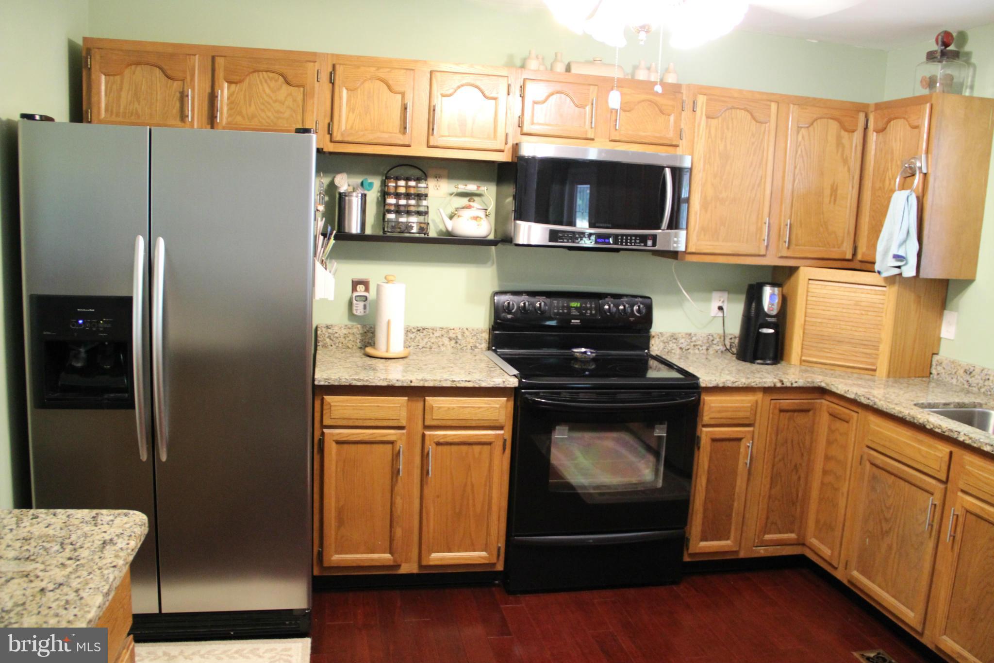 3155 Plum Point Road Huntingtown, MD 20639 - Photo 25 of 29 Kitchen