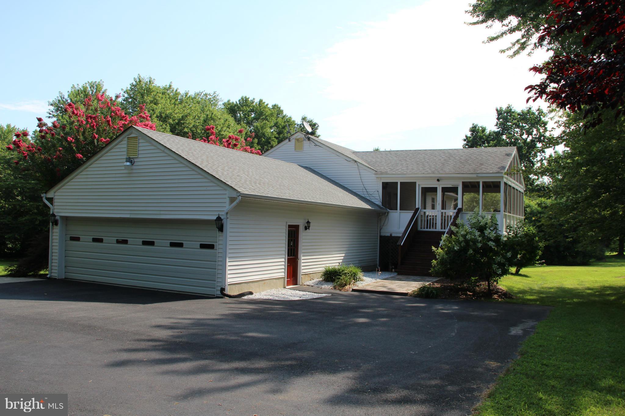 3155 Plum Point Road Huntingtown, MD 20639 - Photo 5 of 29 Side Load Garage