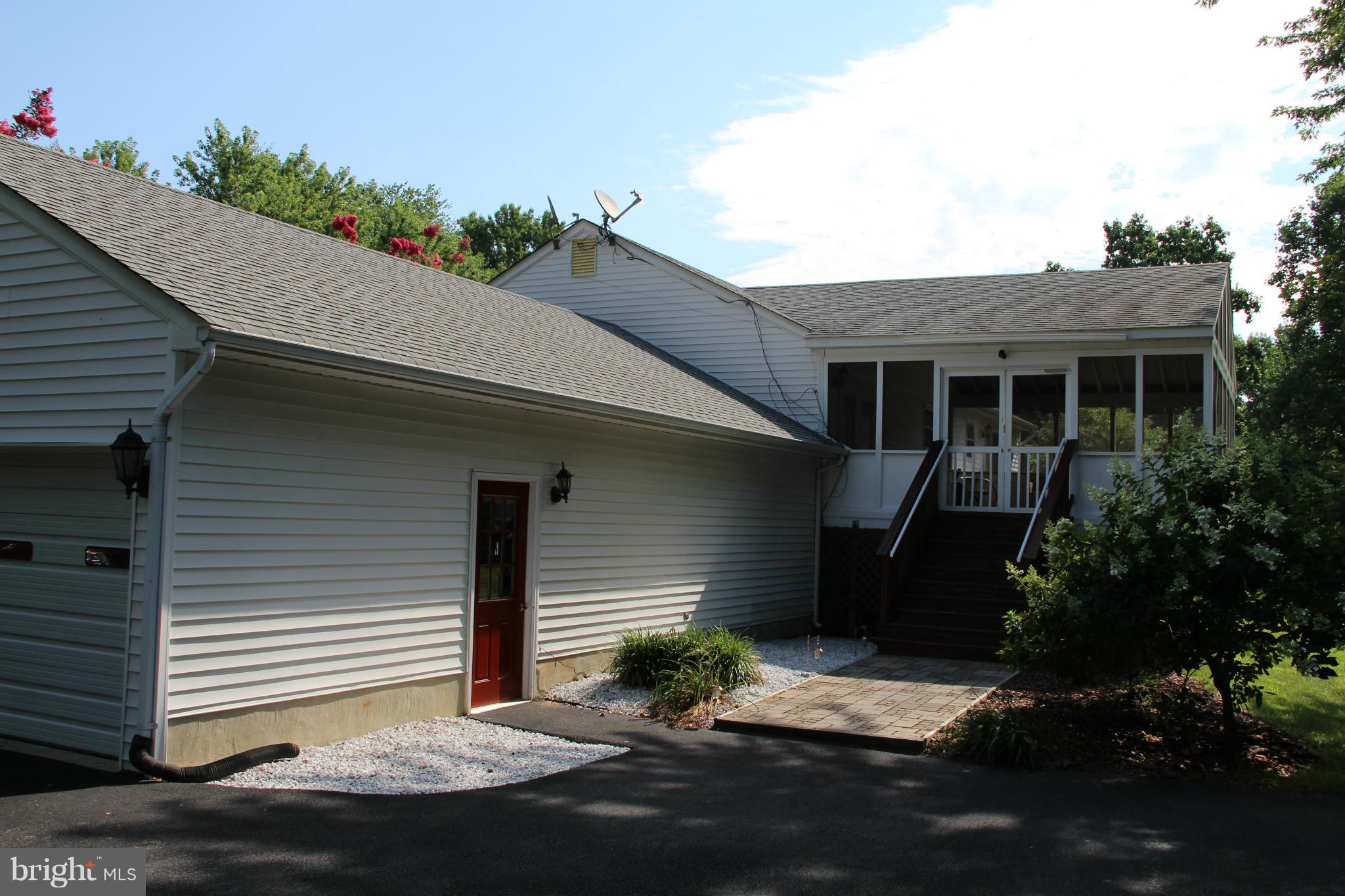 3155 Plum Point Road Huntingtown, MD 20639 - Photo 6 of 29 Exterior (General)