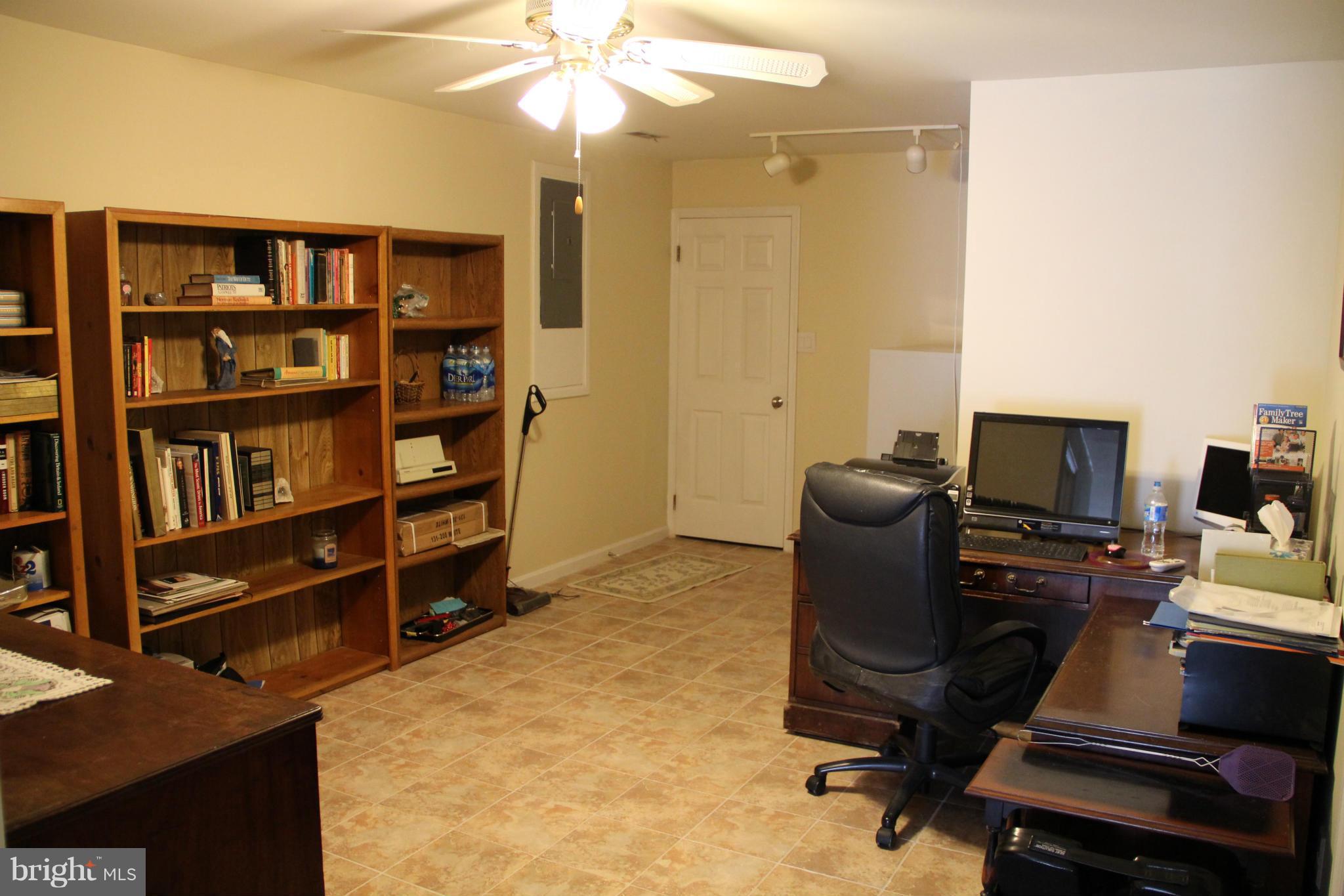 3155 Plum Point Road Huntingtown, MD 20639 - Photo 9 of 29 Office