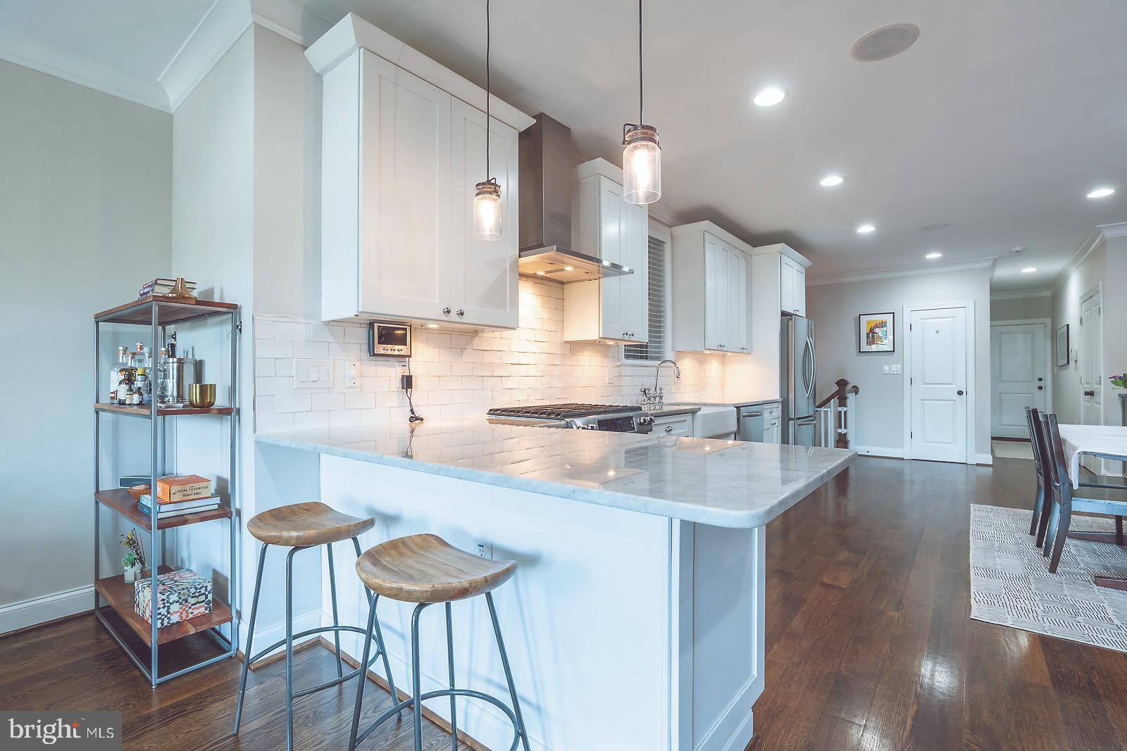 2026 North Capitol Street Northwest, Unit 1 Washington, DC 20002 - Photo 11 of 53 Marble breakfast bar