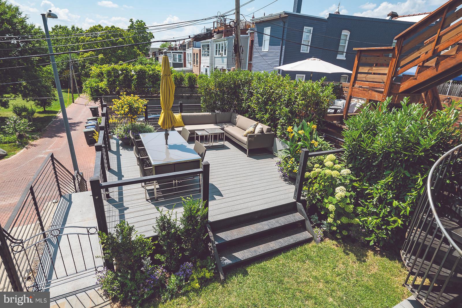 2026 North Capitol Street Northwest, Unit 1 Washington, DC 20002 - Photo 17 of 53 Private back deck #2