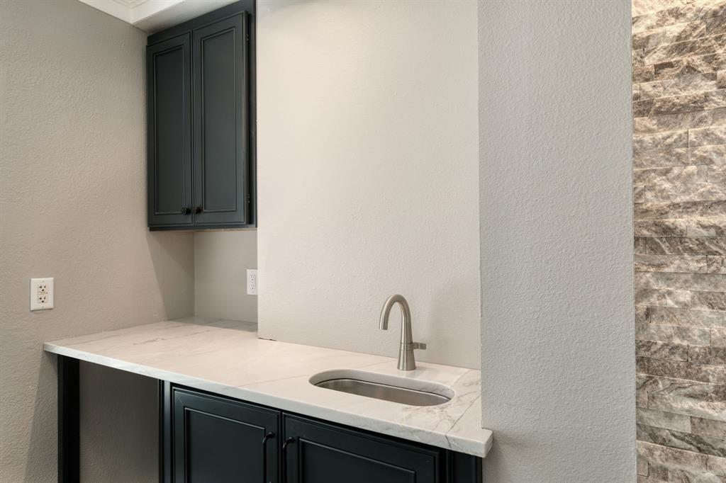 2801 Adelen Lane Round Rock, TX 78664 - Photo 9 of 29 a bathroom with a sink and a mirror