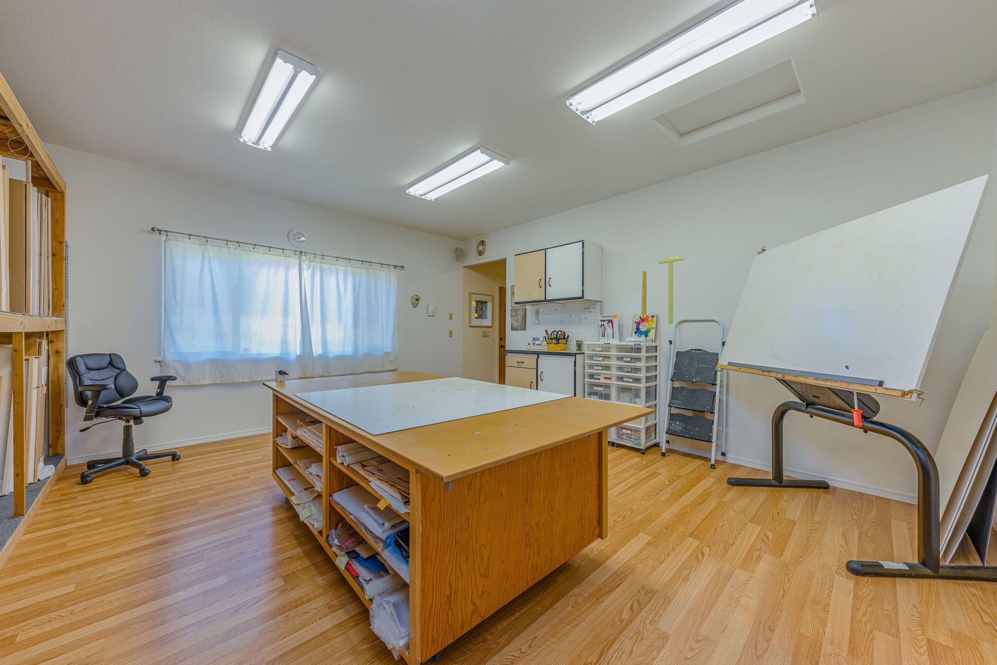 7600 Lower River Road Grants Pass, OR 97526 - Photo 40 of 54 HD-24