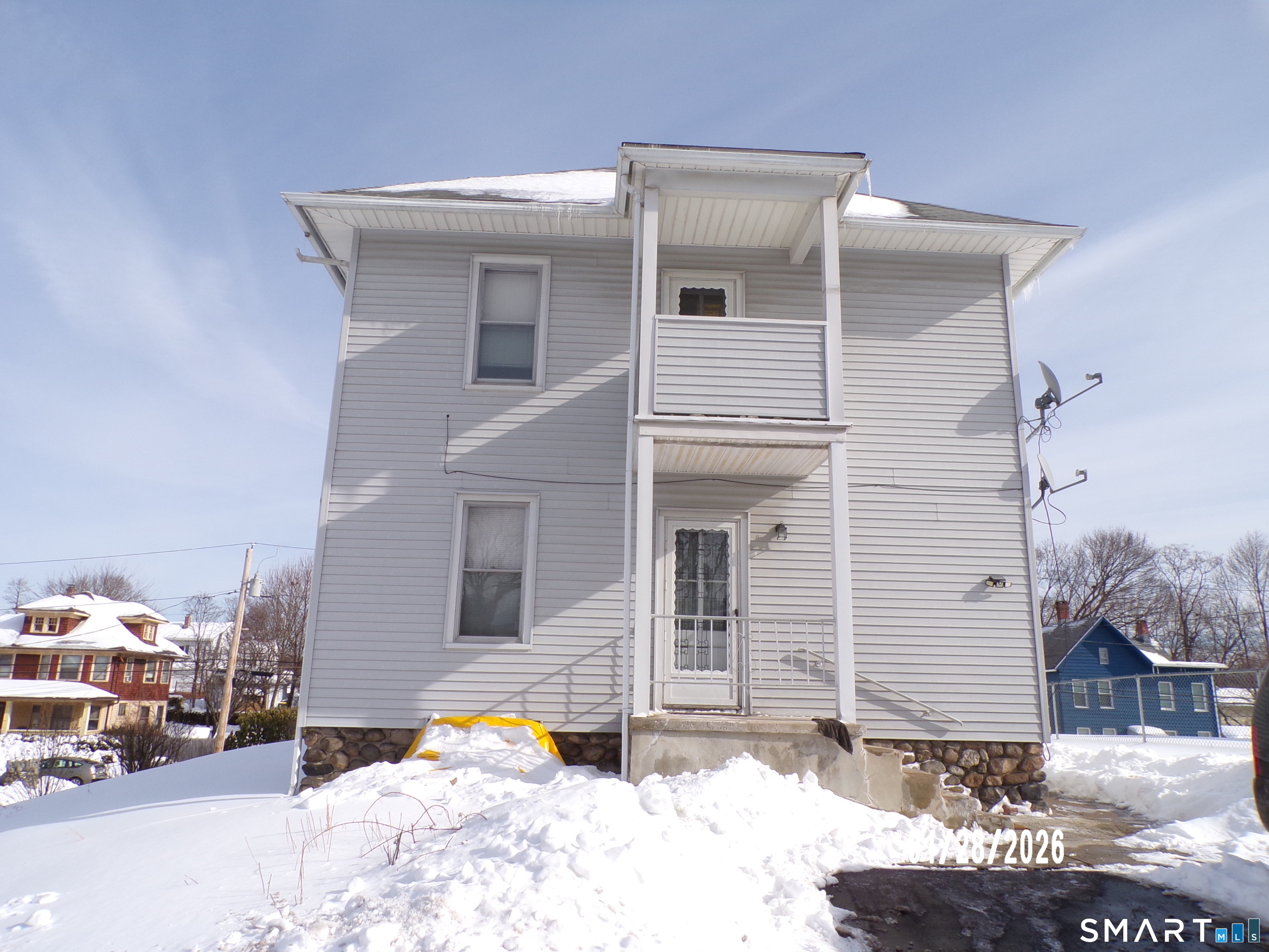 17 Holbrook Street Ansonia, CT 06401 - Photo 2 of 17