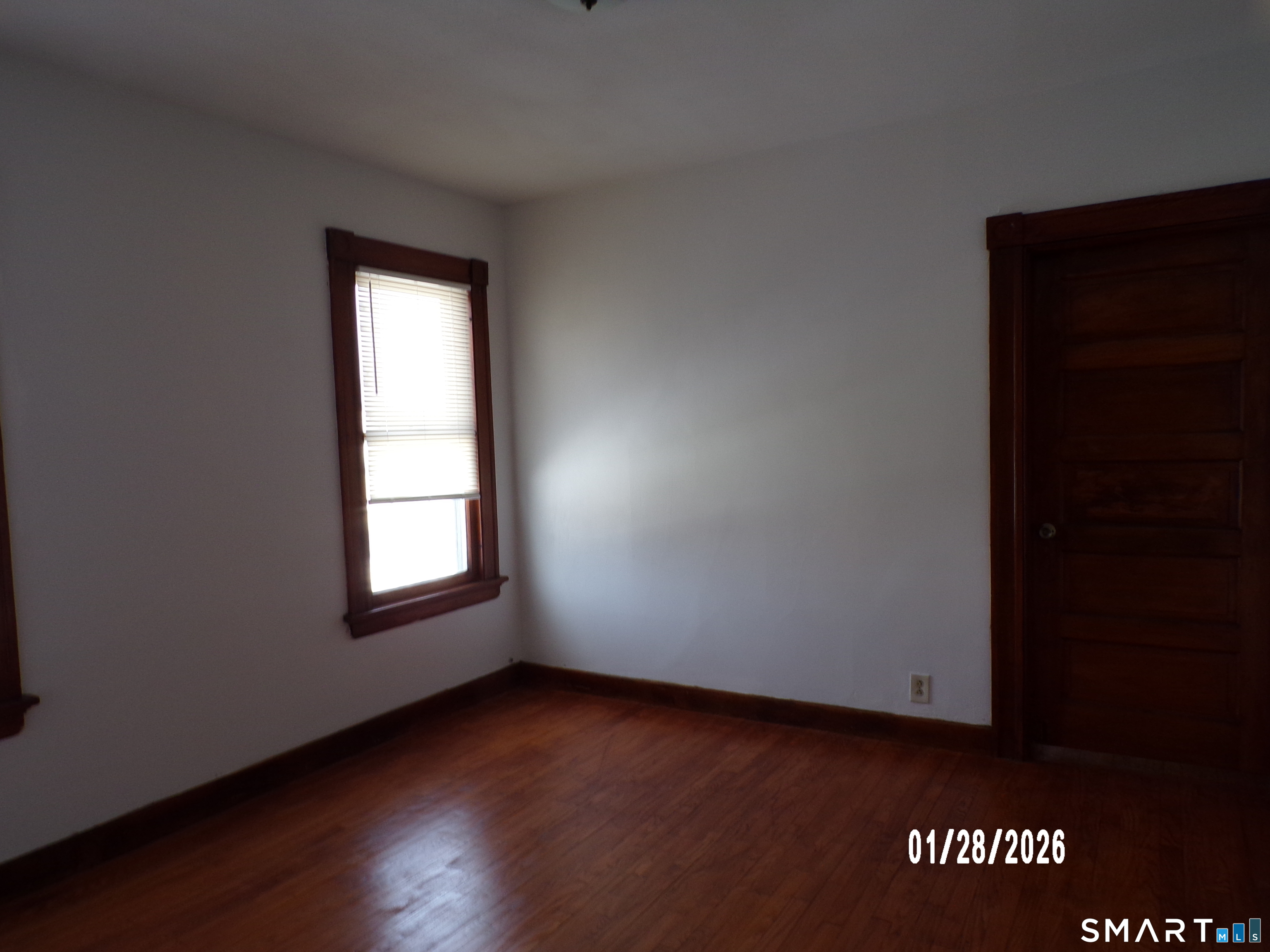 17 Holbrook Street Ansonia, CT 06401 - Photo 9 of 17