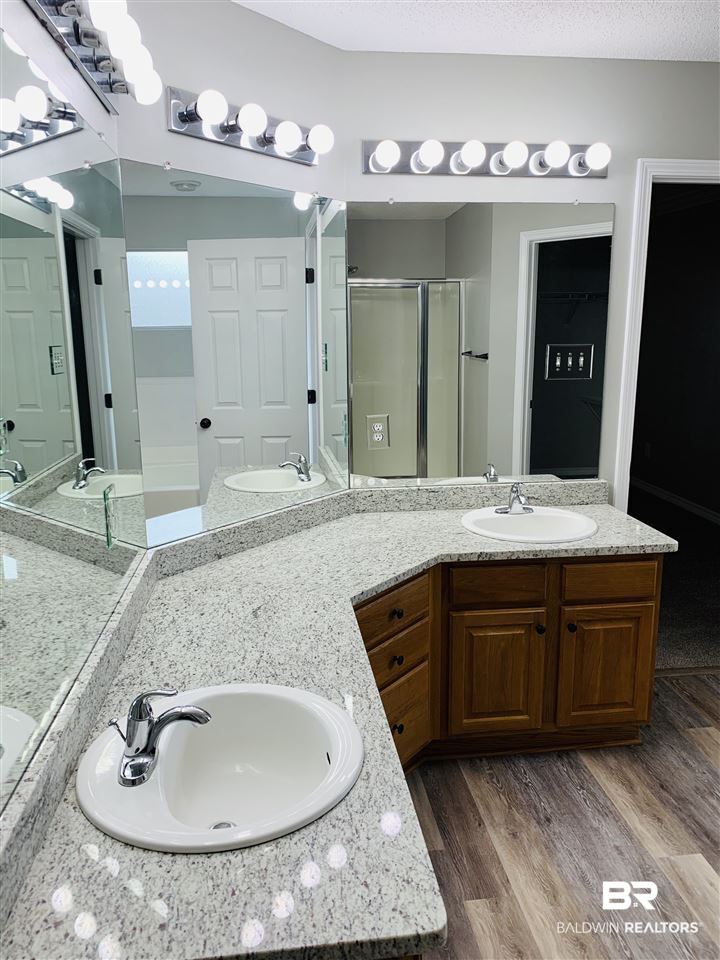 29245 Canterbury Road Daphne, AL 36526 - Photo 13 of 23
