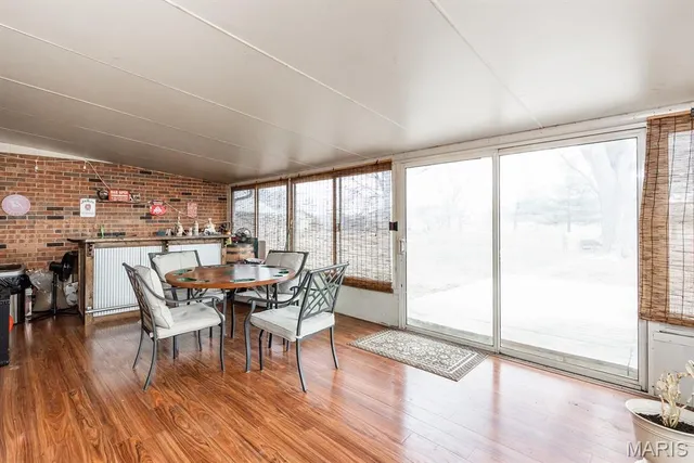 $269,999 | 2266 Kaiser Road, New Athens, IL 62264