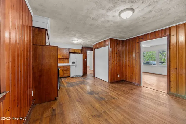 $1,750 | 607 Pinetree Drive, New Bern, NC 28562