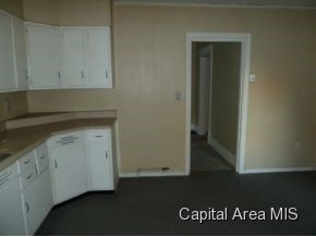 2512 South 10th Street Springfield, IL 62703 - Photo 8 of 14