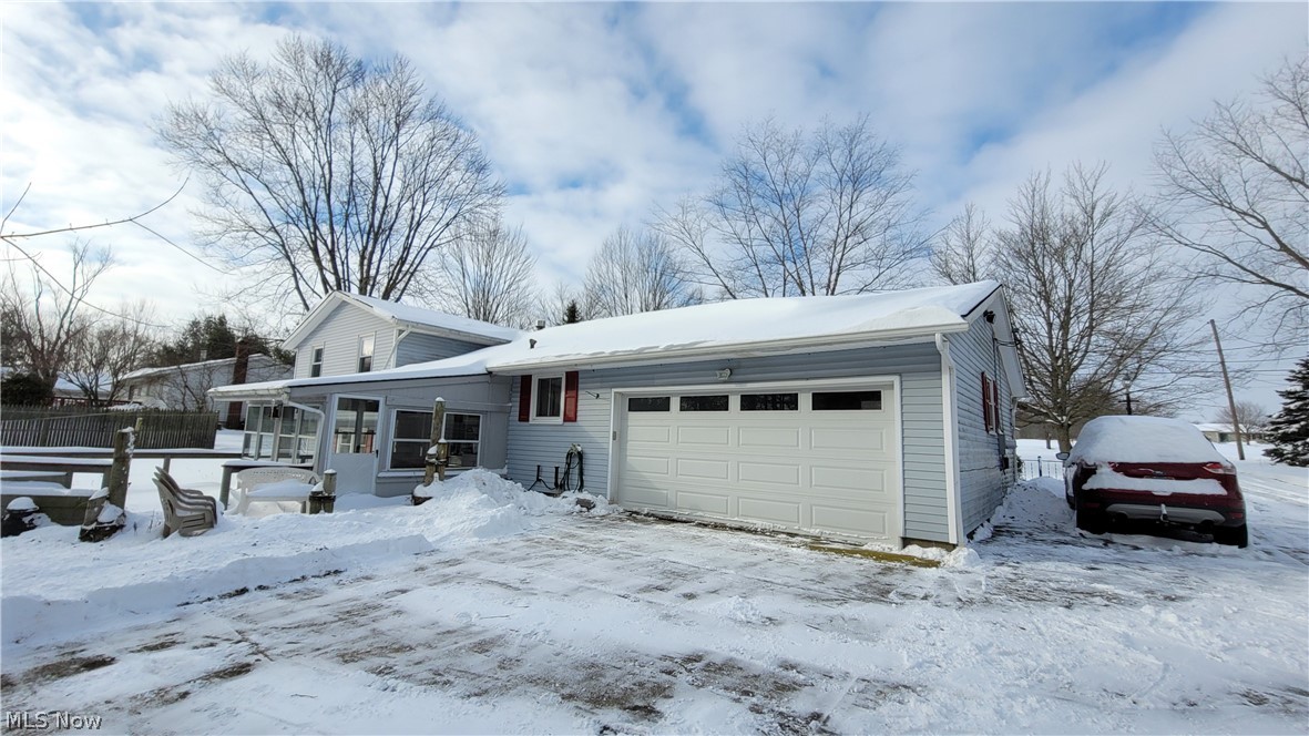 5989 Lance Road Medina, OH 44256 - Photo 3 of 21 Gallery Image 3