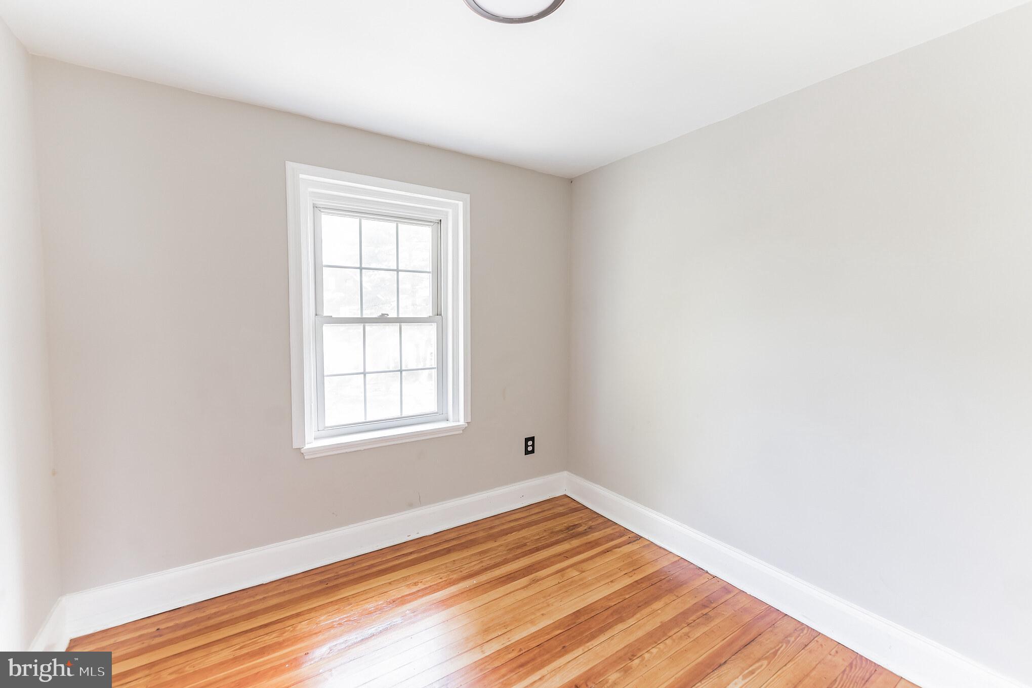 1429 North Chesapeake Road Camden, NJ 08104 - Photo 16 of 21 Gallery Image 16