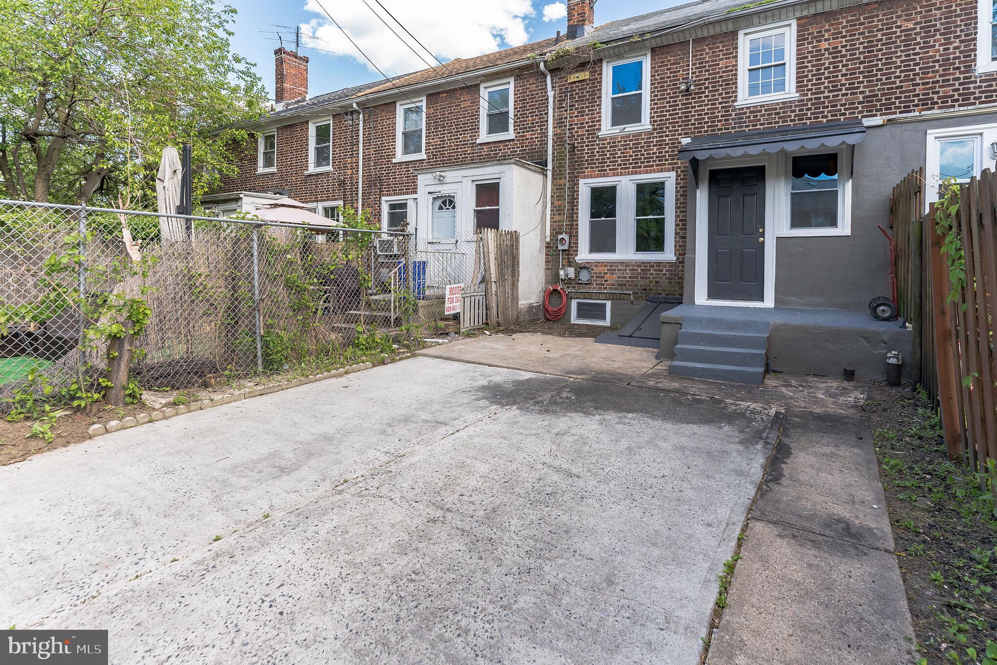 1429 North Chesapeake Road Camden, NJ 08104 - Photo 3 of 21 Gallery Image 3