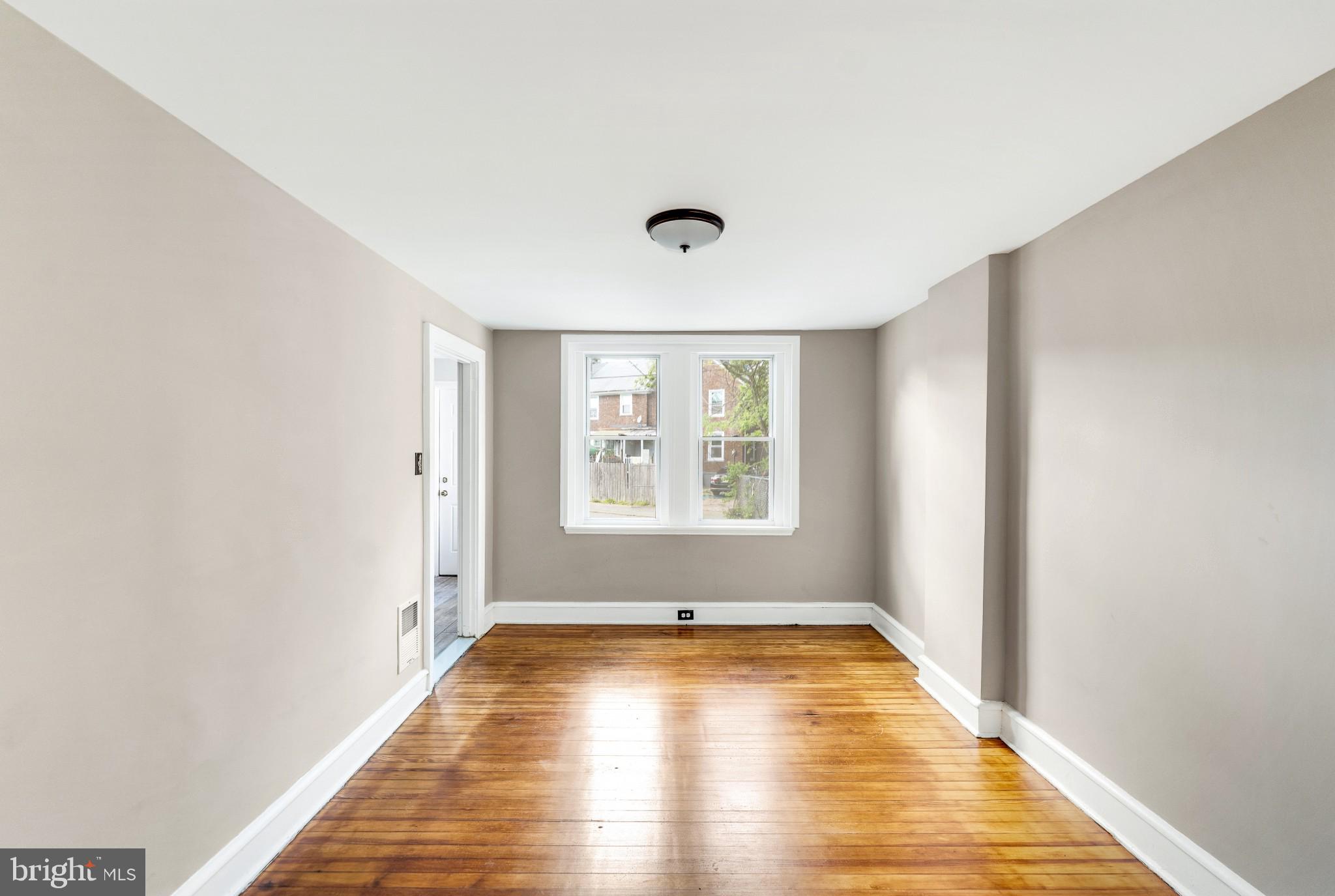 1429 North Chesapeake Road Camden, NJ 08104 - Photo 9 of 21 Gallery Image 9