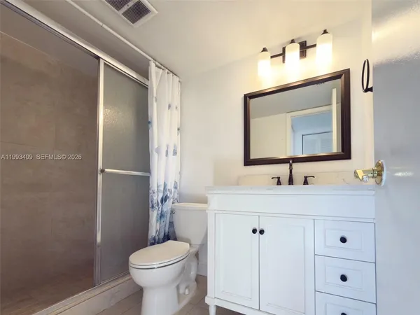 $2,000 | 609 South State Road 7, Unit 1C, Margate, FL 33068