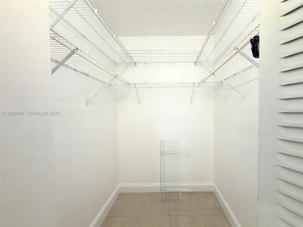 $2,000 | 609 South State Road 7, Unit 1C, Margate, FL 33068