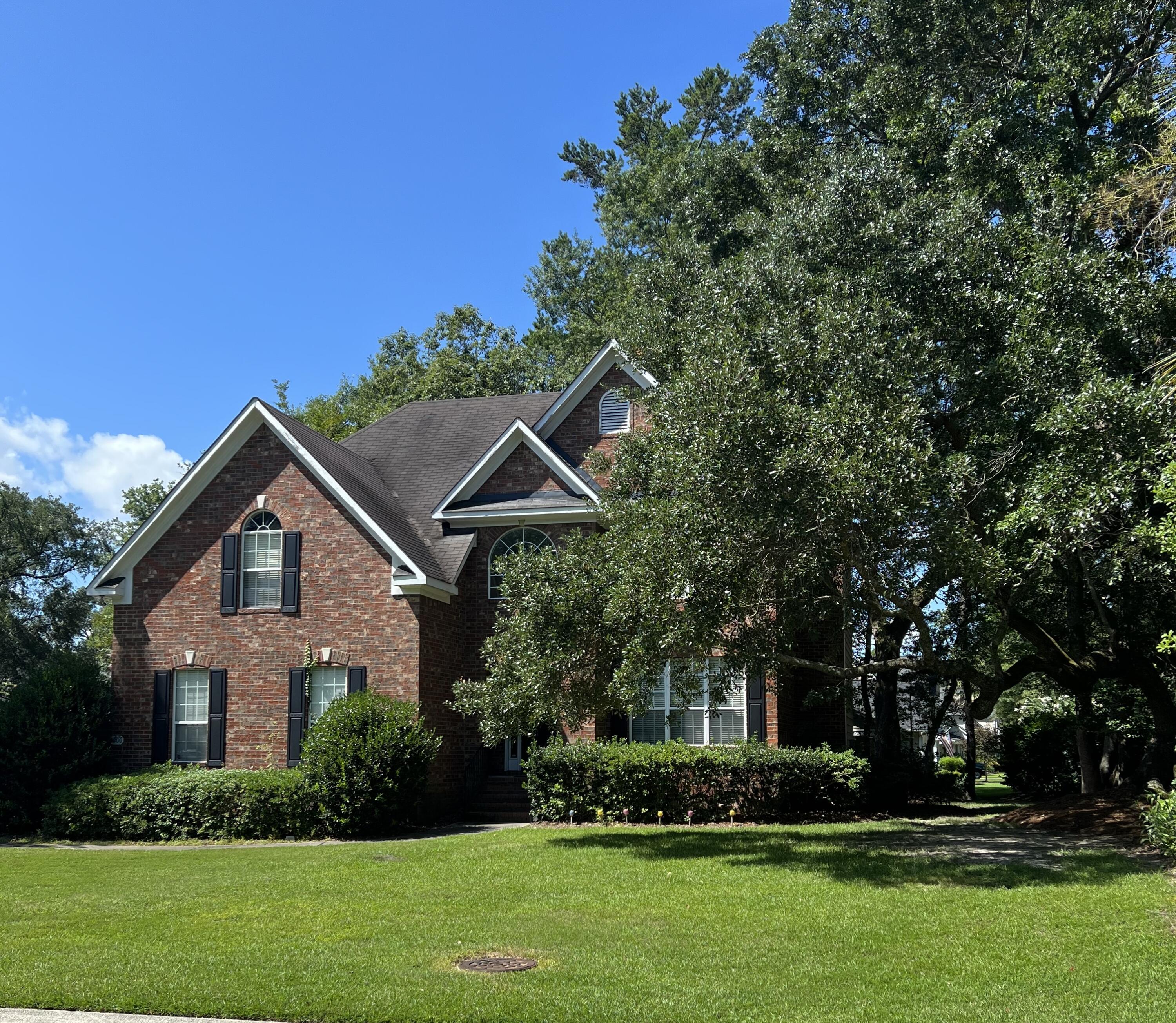 1000 Crooked Oak Road Summerville, SC 29485 - Photo 1 of 3 1