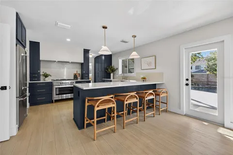 $950,000 | 914 West Idlewild Avenue, Tampa, FL 33604