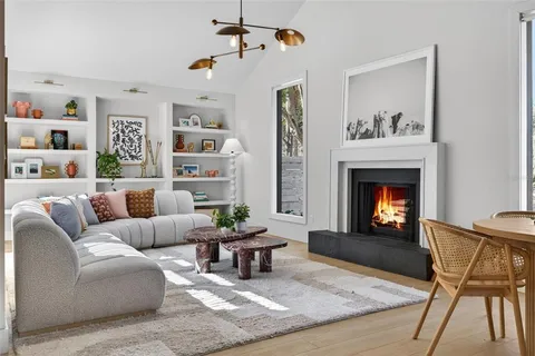 $950,000 | 914 West Idlewild Avenue, Tampa, FL 33604