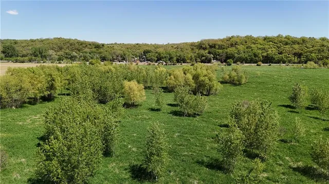 $72,000 | Conservation Road, Amazonia, MO 64421