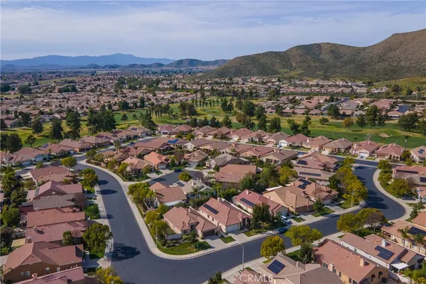 $575,000 | 29427 Bentcreek Court, Menifee, CA 92584