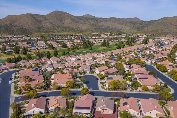 $575,000 | 29427 Bentcreek Court, Menifee, CA 92584