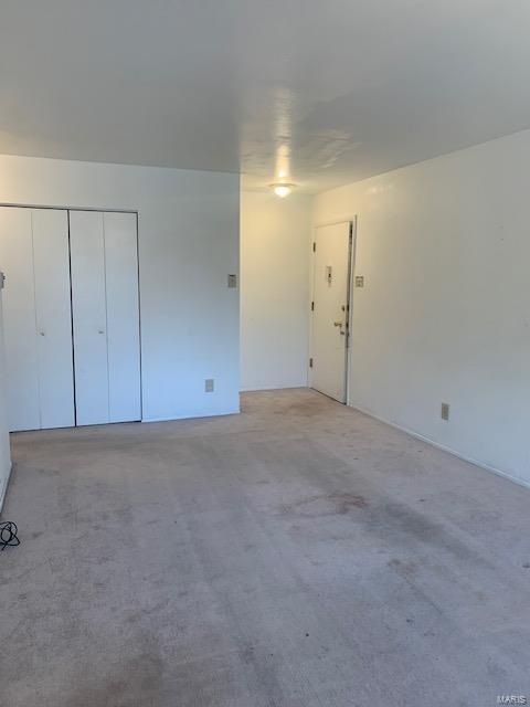 7420 Hazelcrest Drive, Unit E Hazelwood, MO 63042 - Photo 3 of 14