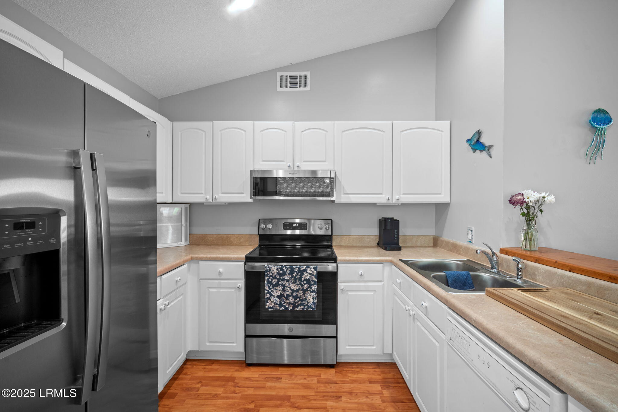 5 Gumtree Road, Unit M8 Hilton Head Island, SC 29926 - Photo 7 of 27 20-web-or-mls-DSC06964