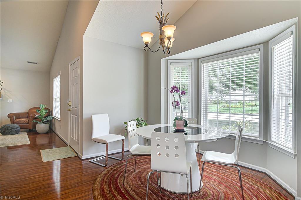 5605 Broadleaf Road Summerfield, NC 27358 - Photo 10 of 27 Enjoy dining with a view!