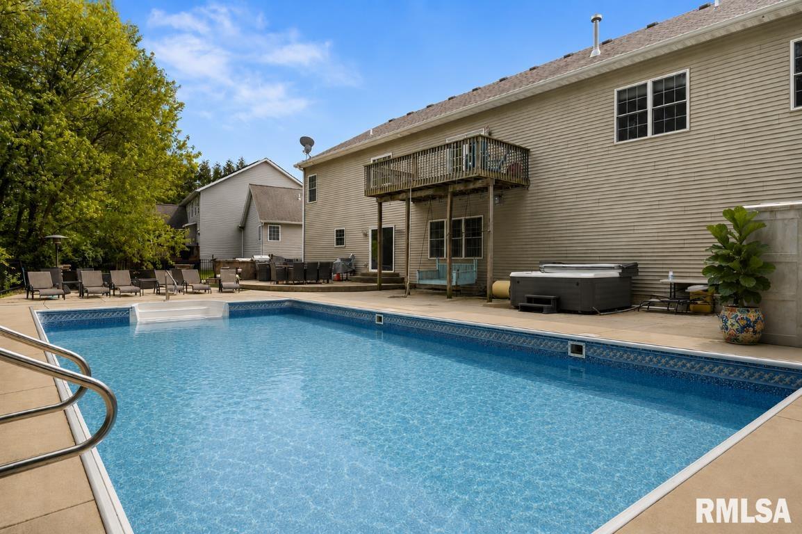 1817 Autumn Ridge Washington, IL 61571 - Photo 52 of 56