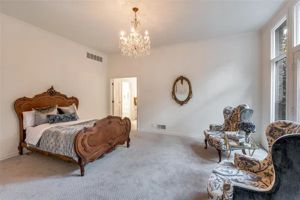 $1,565,000 | 5865 Farquhar Lane, Dallas, TX 75209