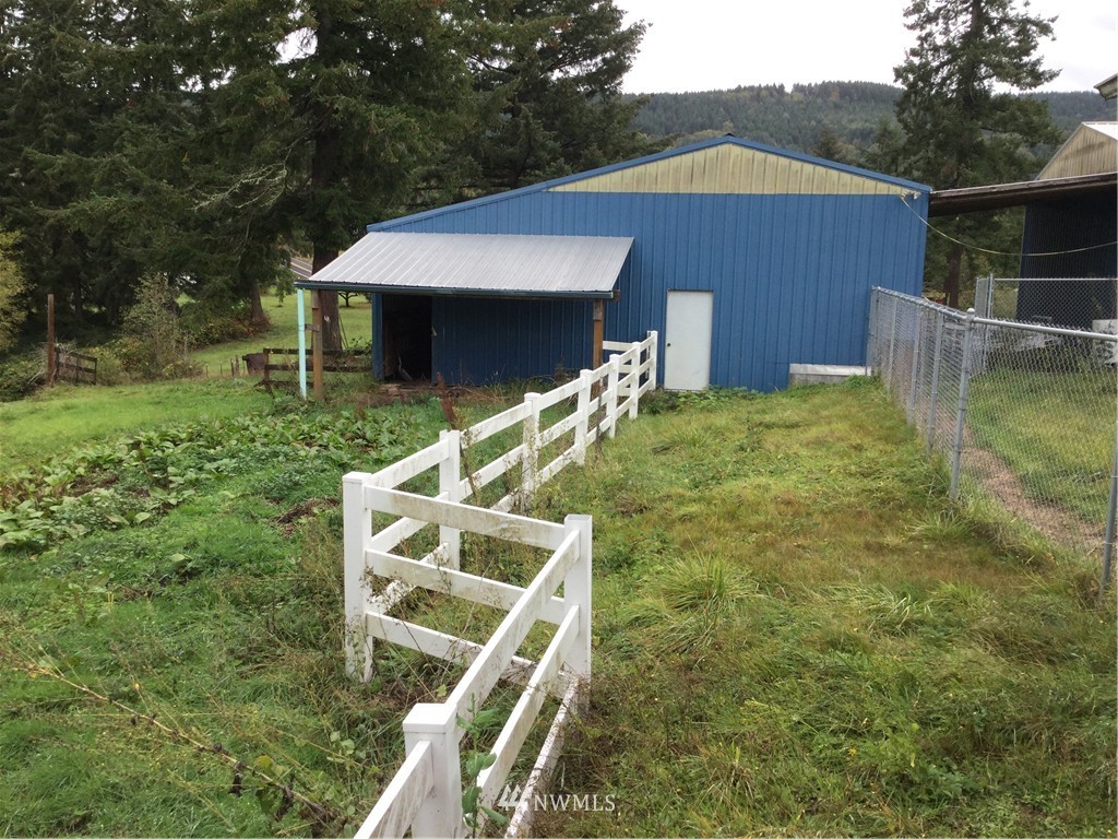 1753 Holcomb Road Kelso, WA 98626 - Photo 14 of 19 Gallery Image 14
