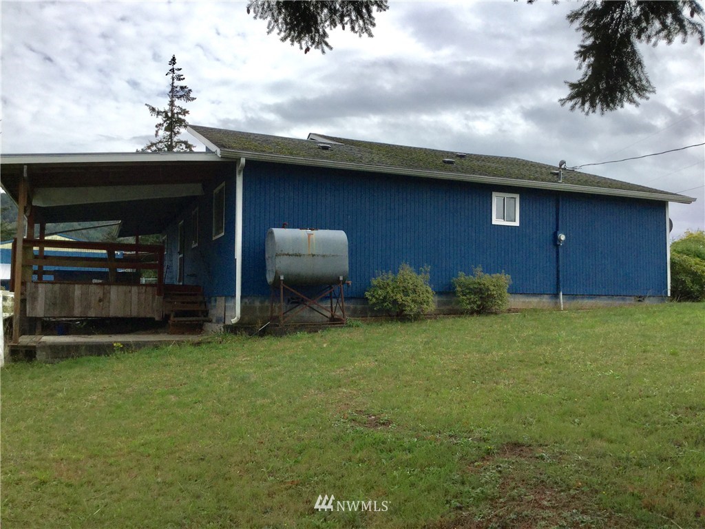 1753 Holcomb Road Kelso, WA 98626 - Photo 16 of 19 Gallery Image 16