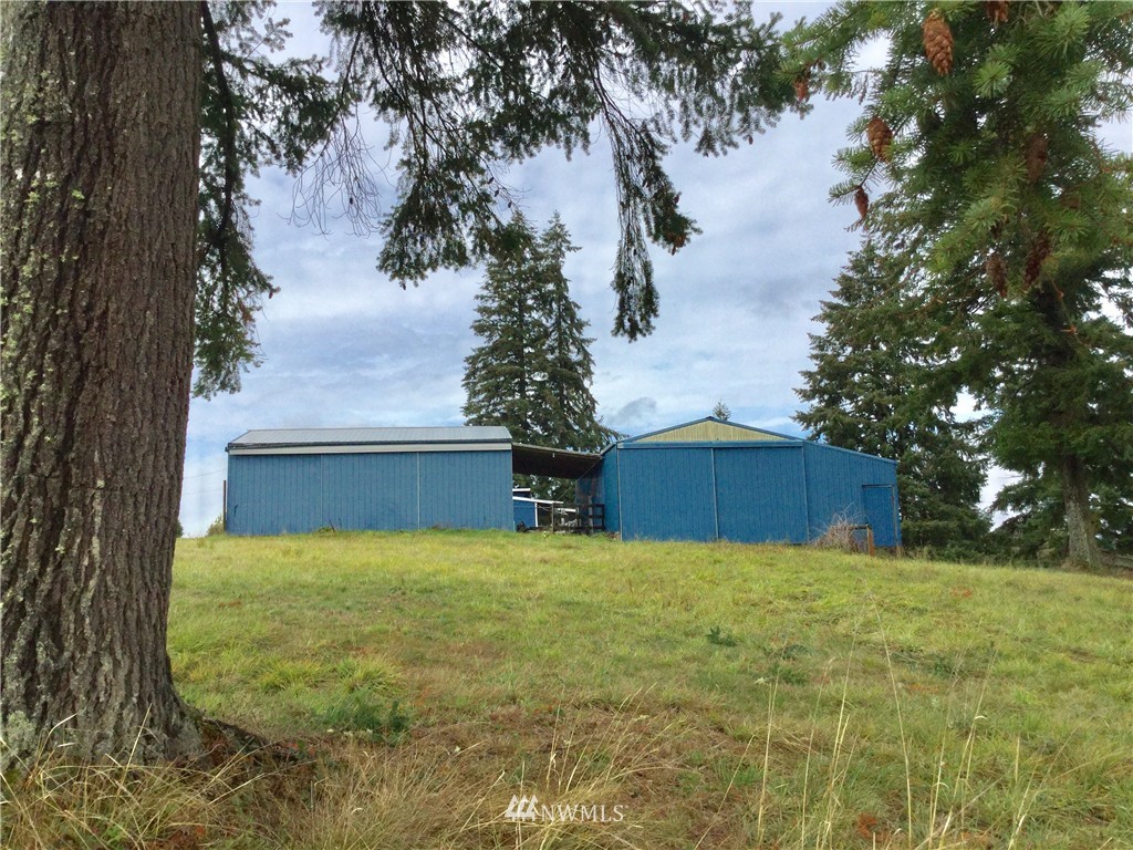1753 Holcomb Road Kelso, WA 98626 - Photo 8 of 19 Gallery Image 8