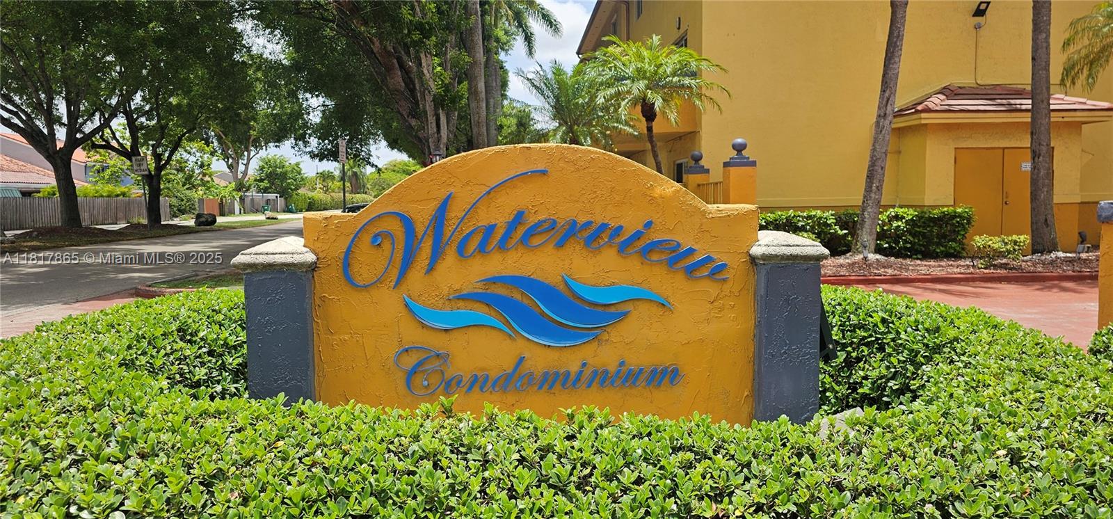 14921 Southwest 82nd Lane, Unit 19508 Miami, FL 33193 - Photo 27 of 31 a sign on the side of the road