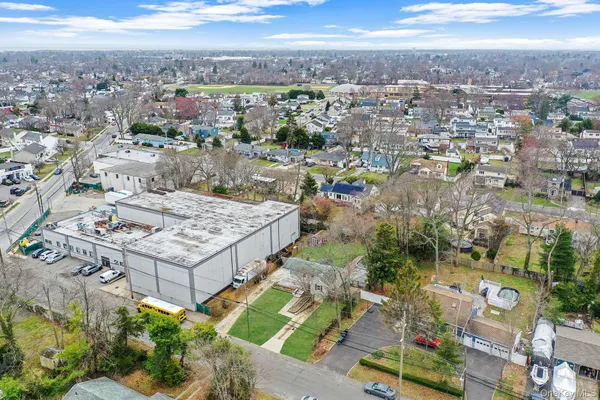 $570,000 | 317 Centre Avenue, Lindenhurst, NY 11757