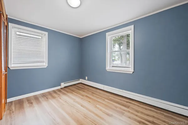 $570,000 | 317 Centre Avenue, Lindenhurst, NY 11757