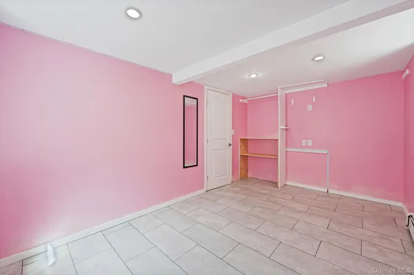 $570,000 | 317 Centre Avenue, Lindenhurst, NY 11757