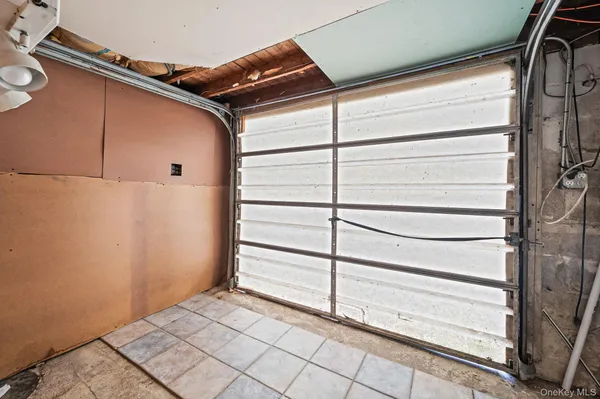 $570,000 | 317 Centre Avenue, Lindenhurst, NY 11757