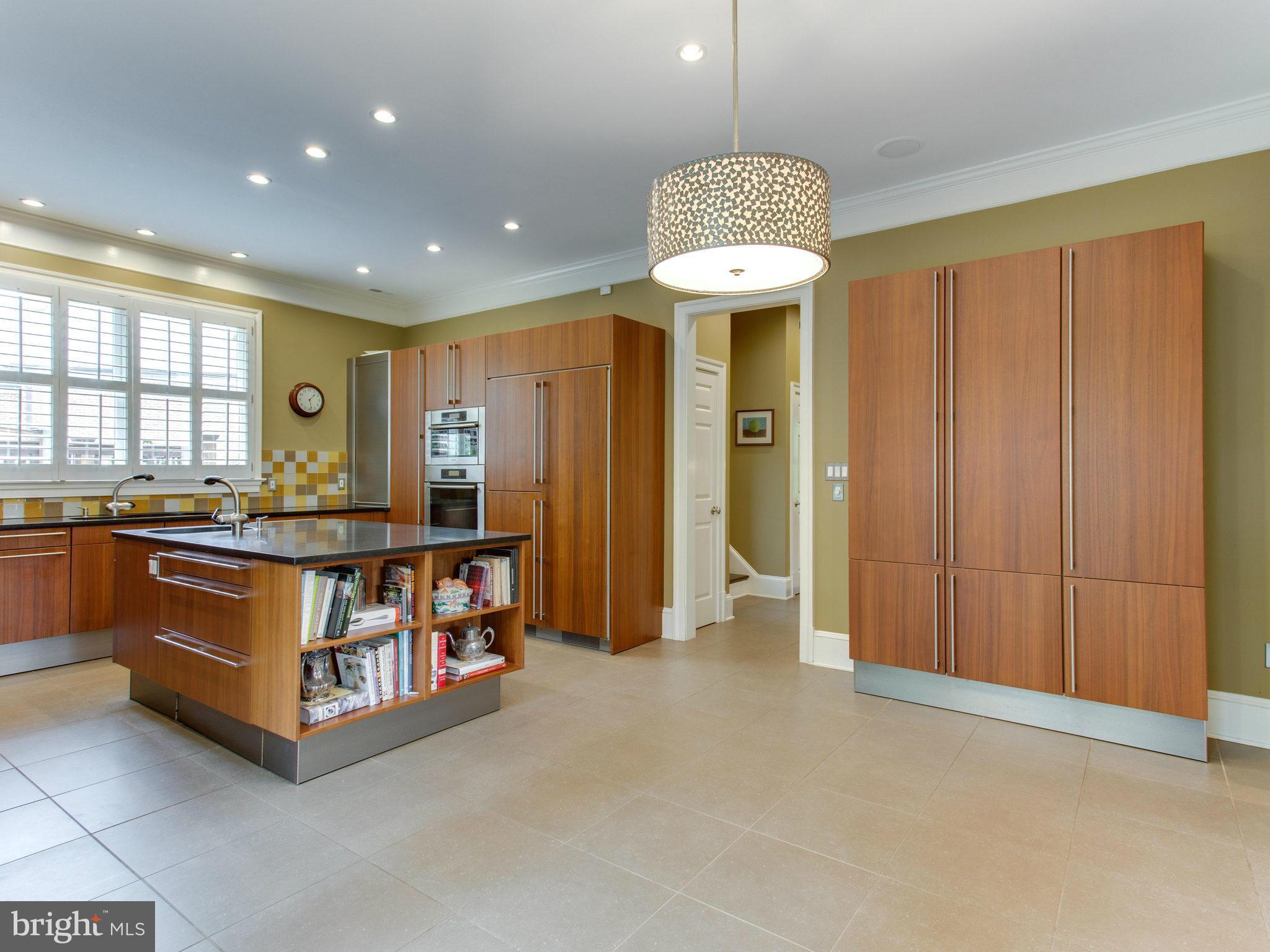 1338 Kirby Road McLean, VA 22101 - Photo 13 of 30 a very nice looking room with a large window